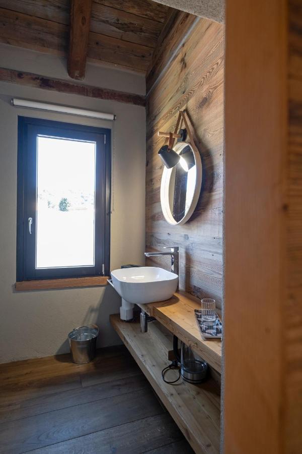 Castelnuovo NigraL'Ozio Creativo住宿加早餐旅馆 外观 照片
